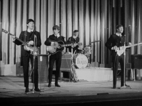 The Beatles: 1 + (1962-1996) Disc 1 + Disc 2 (2015) BDRip 72