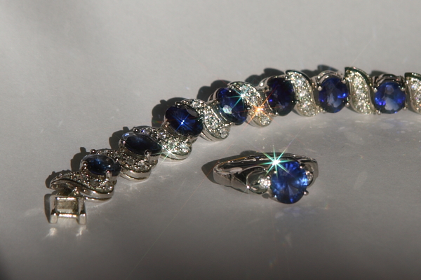 Не покупайте серебро и сапфиры в Камбодже!